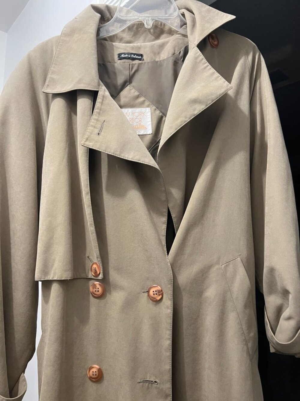 Women’s 14P Raincoat – New York Harbor – Classic Style